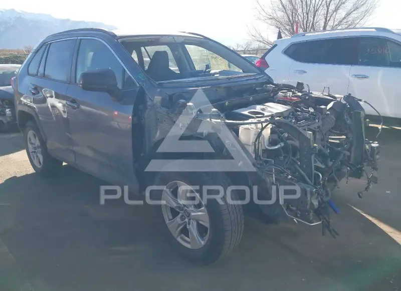 2021 Toyota RAV4 фото
