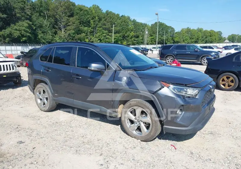 2021 Toyota RAV4 фото