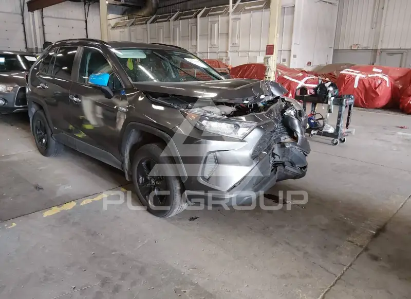 2021 Toyota RAV4 фото
