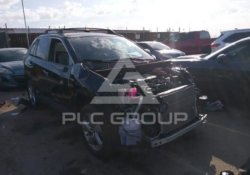 2021 Toyota RAV4 фото