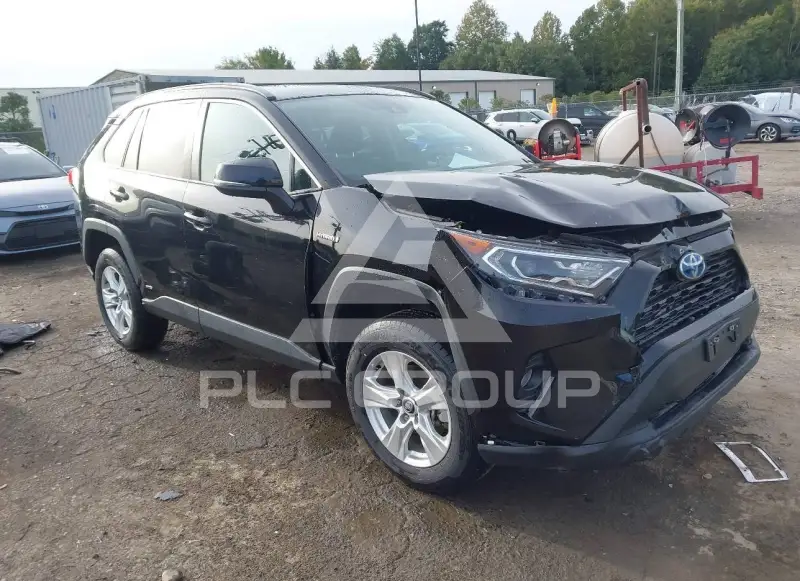 2021 Toyota RAV4 фото