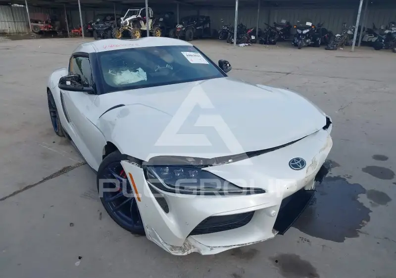2021 Toyota Supra фото