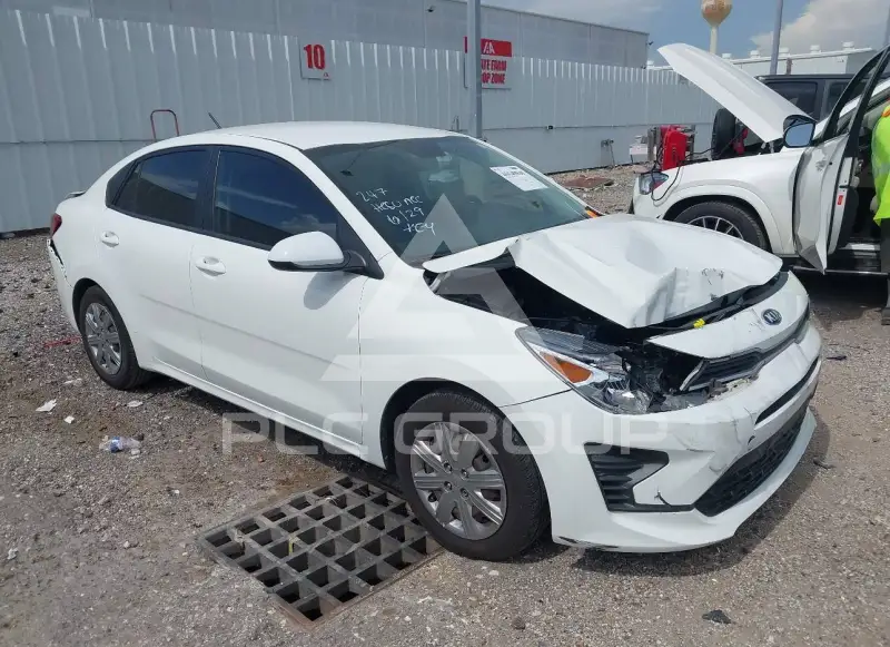 2021 KIA Rio фото