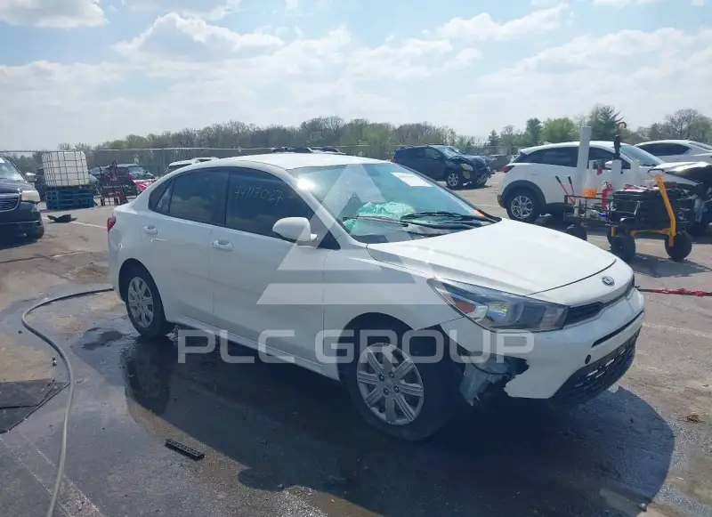2021 KIA Rio фото