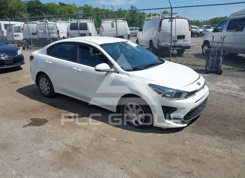 2021 KIA Rio фото