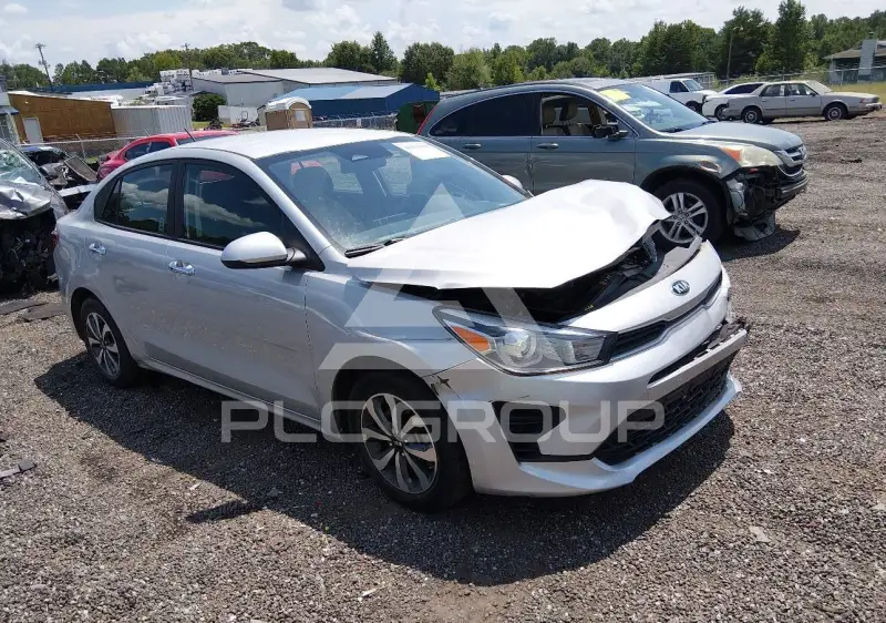 2021 KIA Rio photo