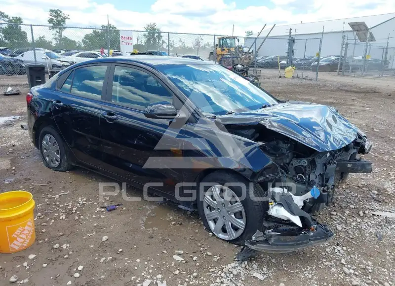 2021 KIA Rio фото
