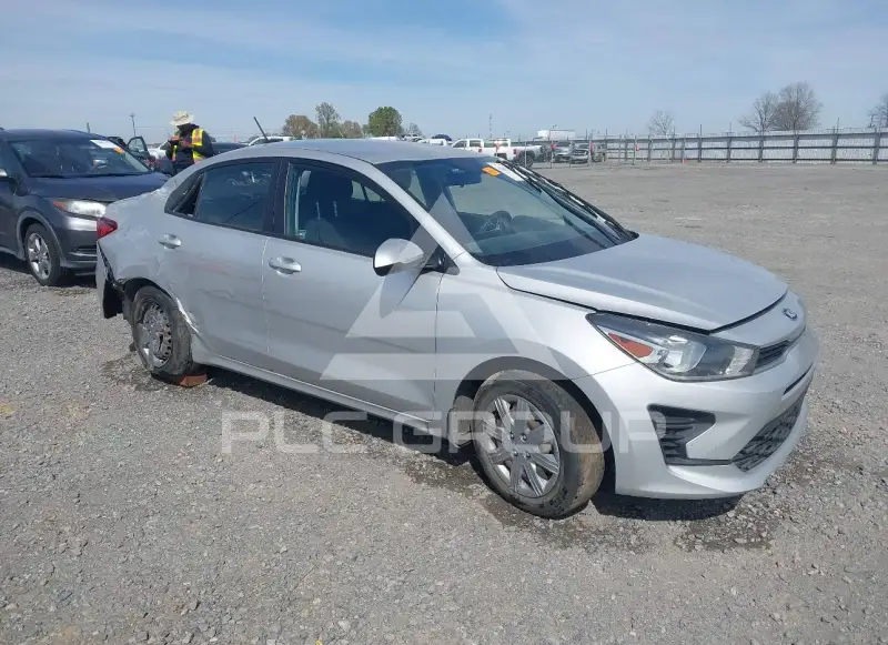 2021 KIA Rio photo
