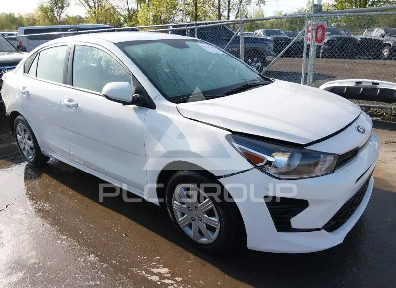2021 KIA Rio photo