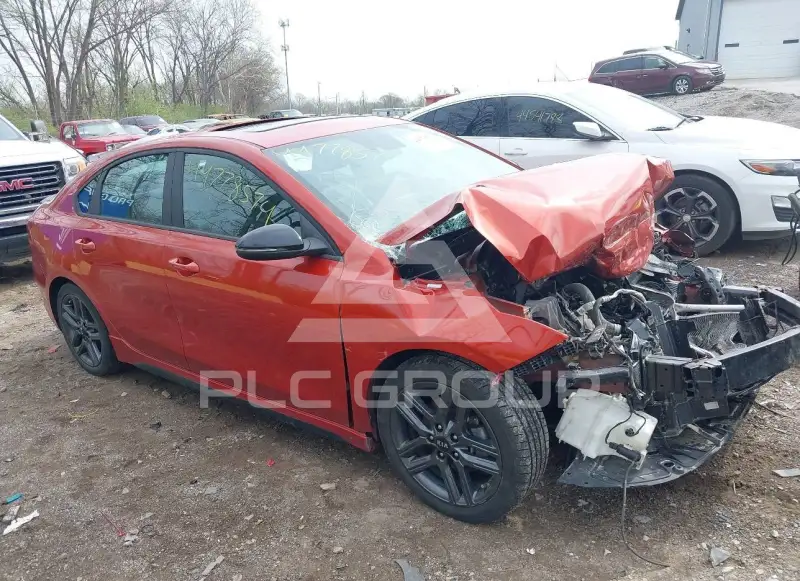 2021 KIA Forte фото