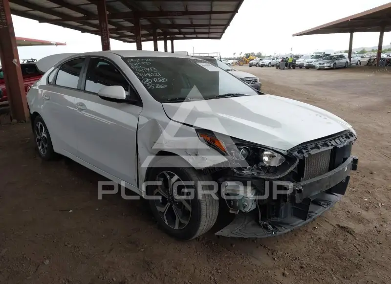 2021 KIA Forte photo