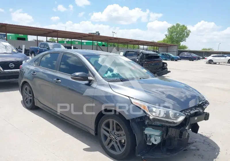 2021 KIA Forte фото