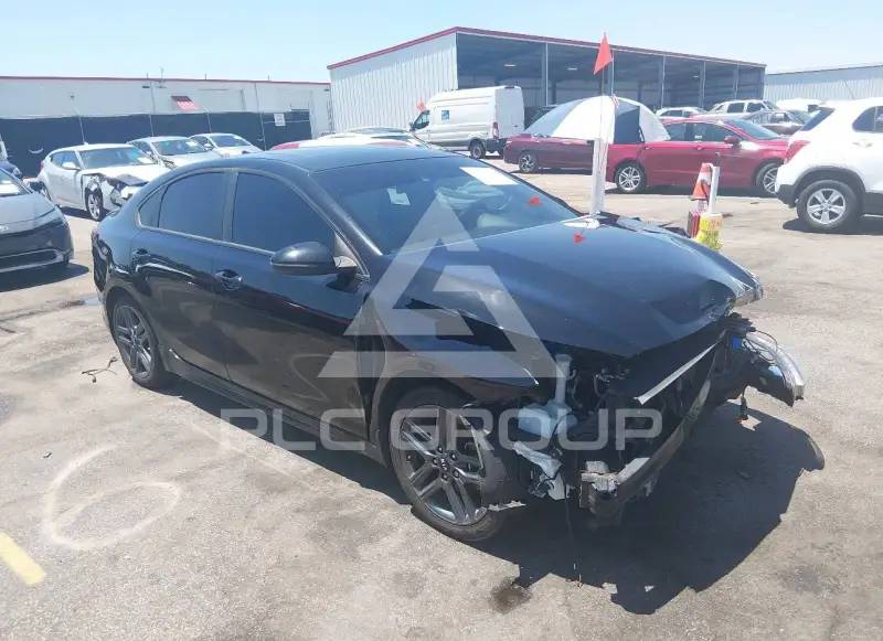 2021 KIA Forte фото