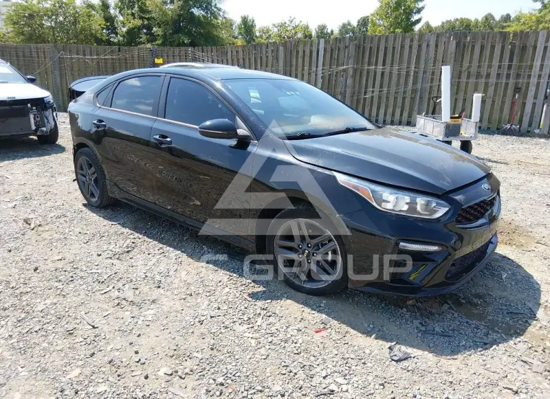 2021 KIA Forte фото