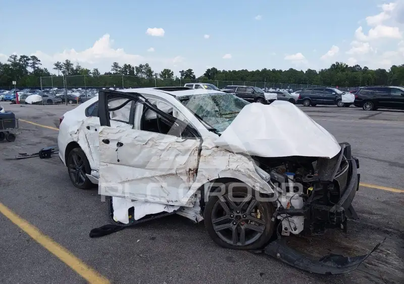 2021 KIA Forte фото