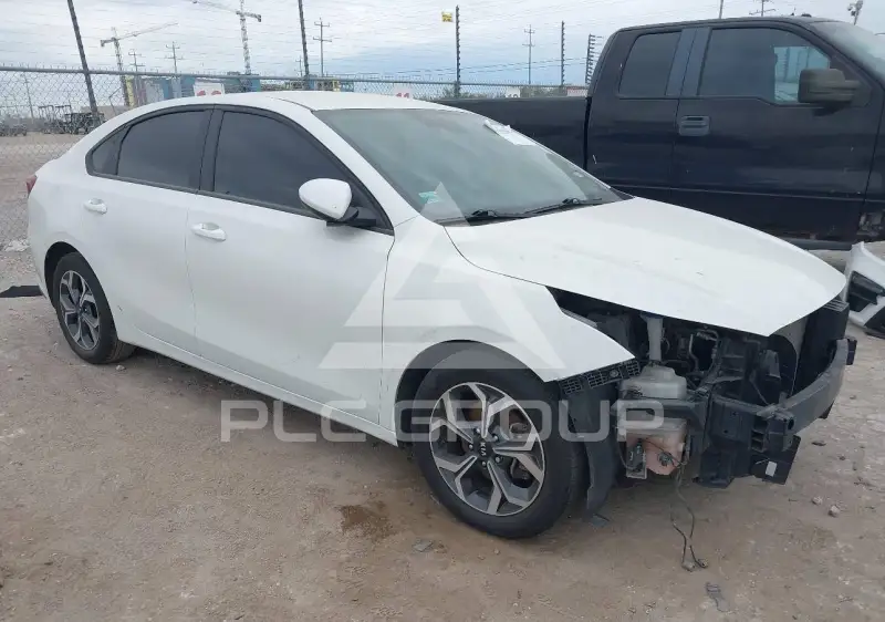 2021 KIA Forte photo
