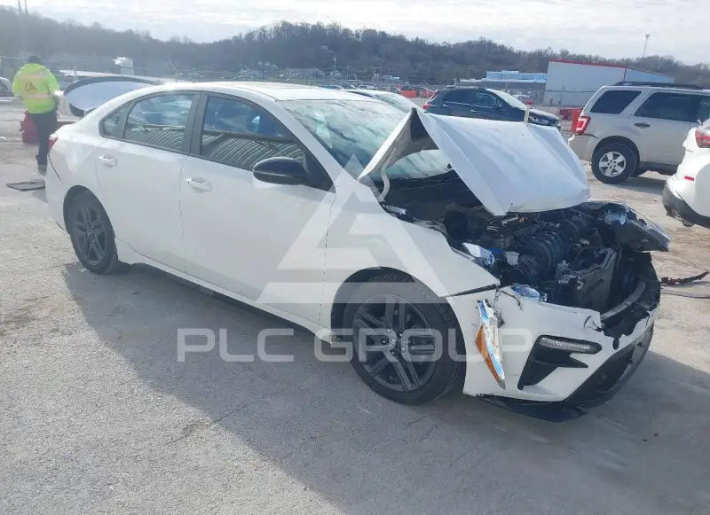2021 KIA Forte фото