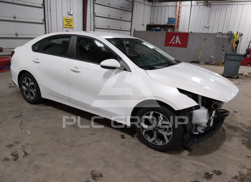 2021 KIA Forte фото