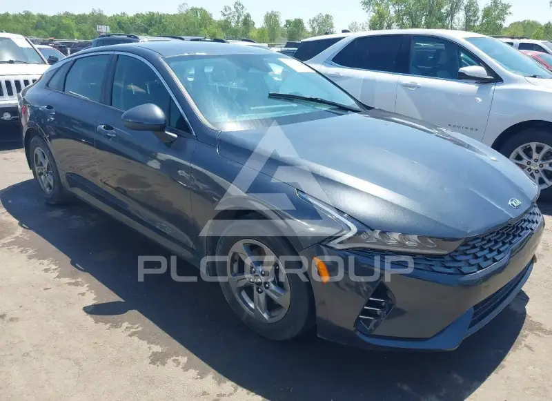 2021 KIA K5 photo