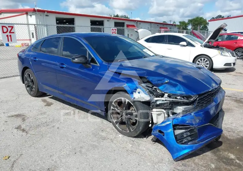 2021 KIA K5 фото