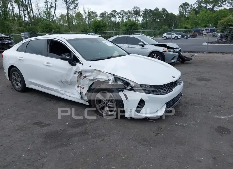 2021 KIA K5 photo