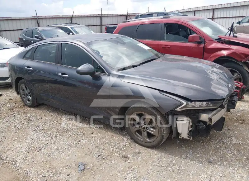 2021 KIA K5 photo