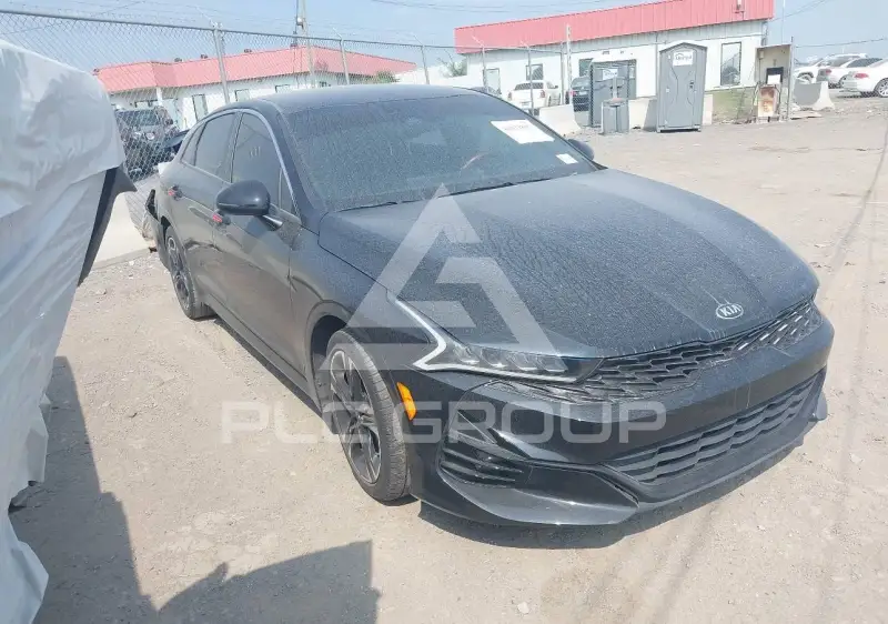 2021 KIA K5 photo