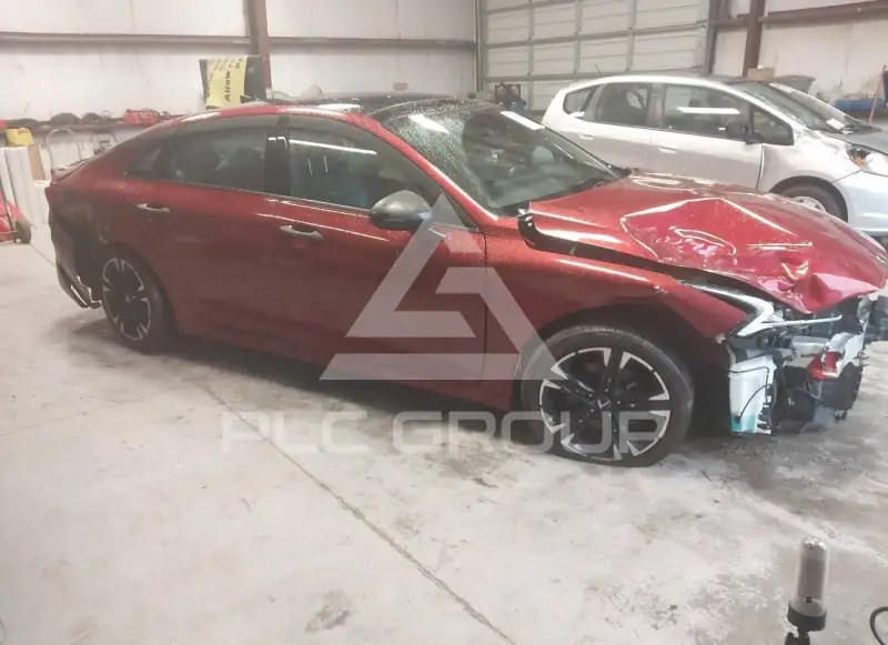 2021 KIA K5 фото