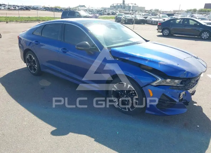 2021 KIA K5 фото
