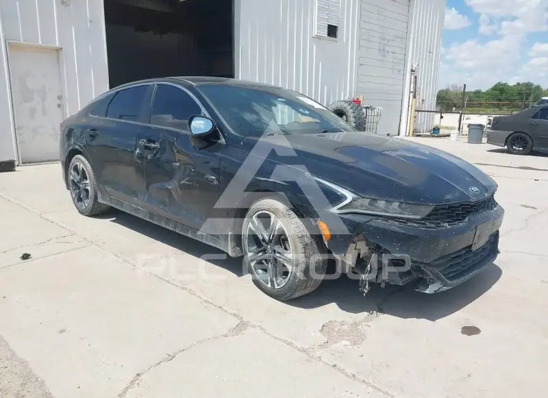 2021 KIA K5 фото