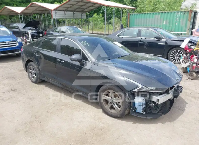 2021 KIA K5 фото