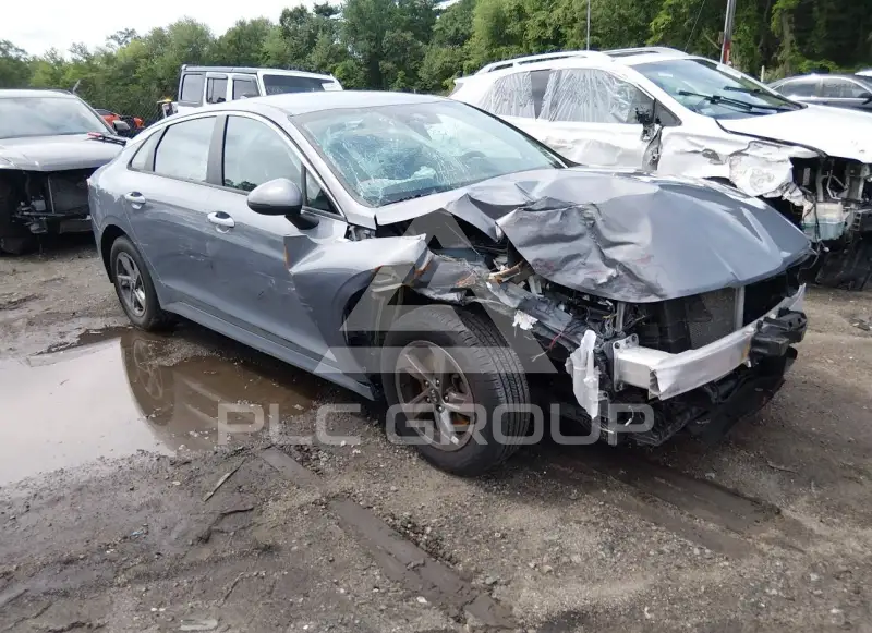 2021 KIA K5 фото