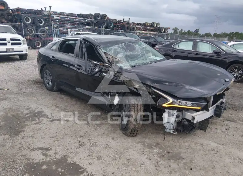 2021 KIA K5 фото