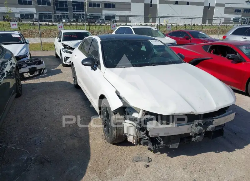 2021 KIA K5 фото