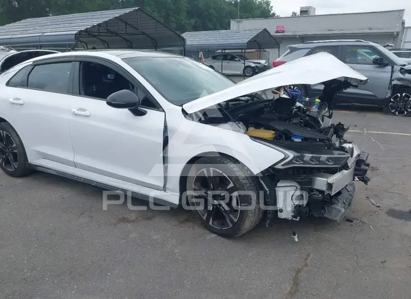 2021 KIA K5 фото