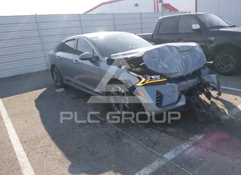 2021 KIA K5 фото