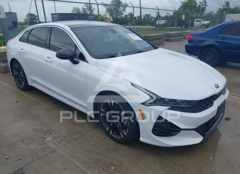 2021 KIA K5 фото
