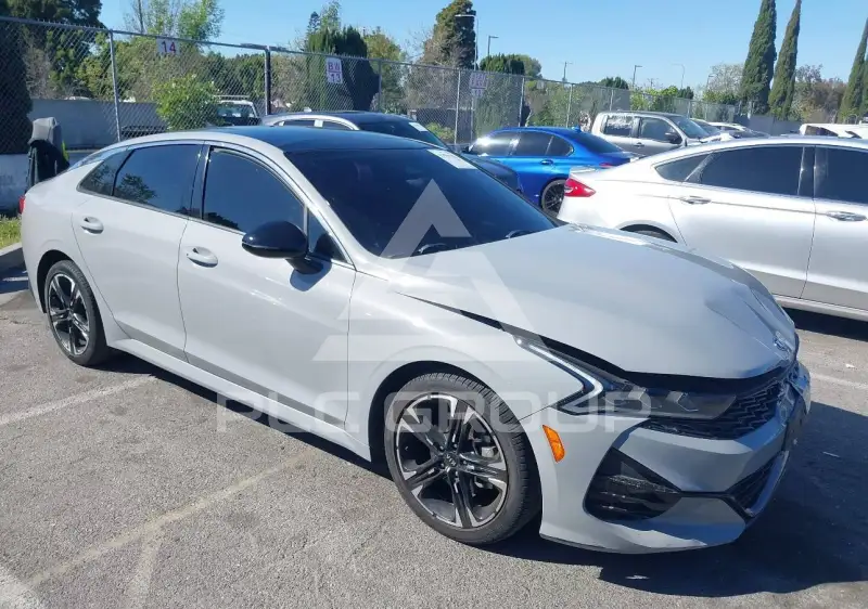 2021 KIA K5 фото