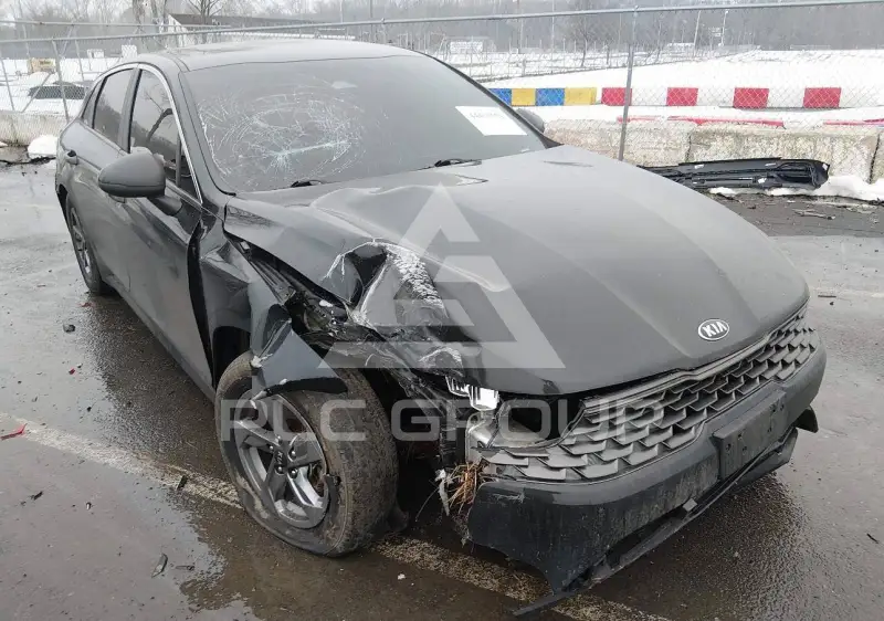 2021 KIA K5 photo