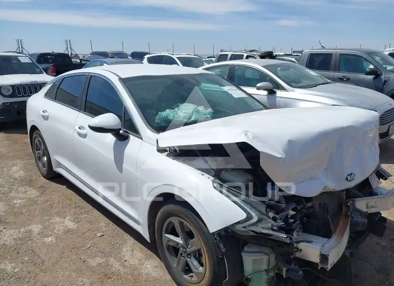 2021 KIA K5 photo