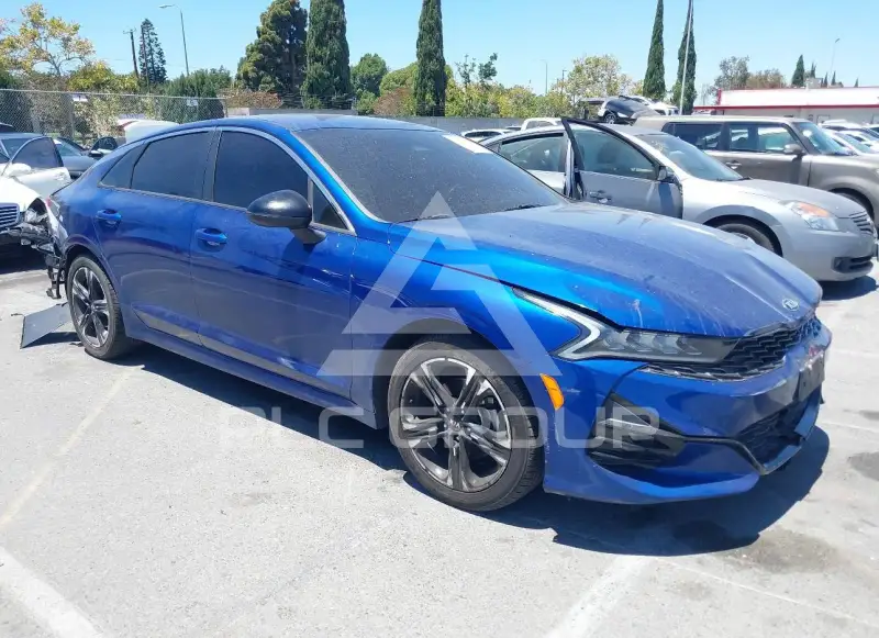 2021 KIA K5 фото
