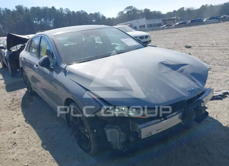 2021 KIA K5 photo