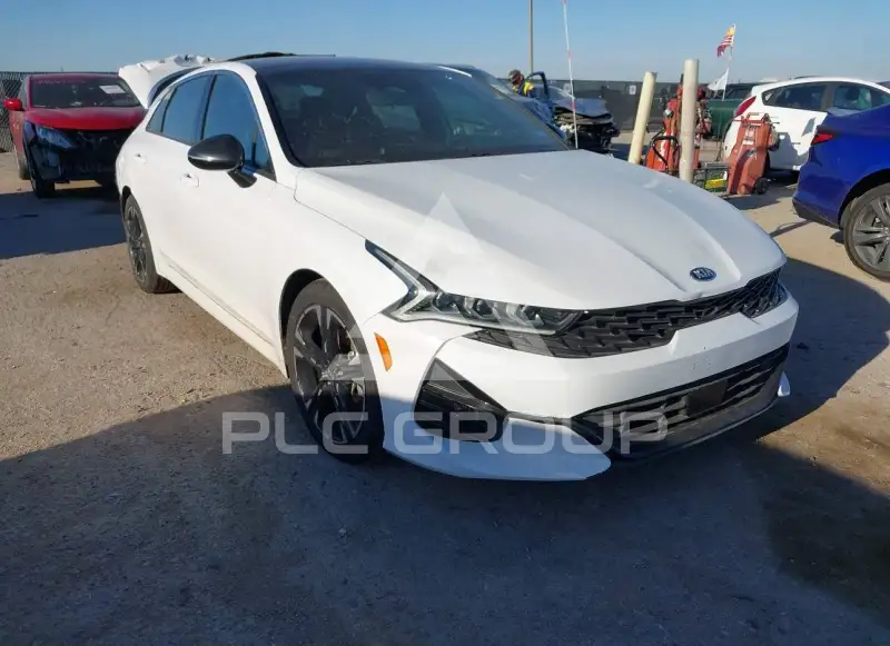 2021 KIA K5 photo