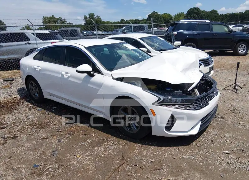 2021 KIA K5 photo