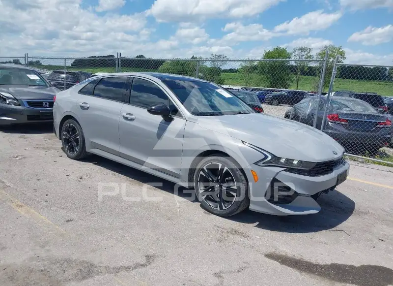2021 KIA K5 photo