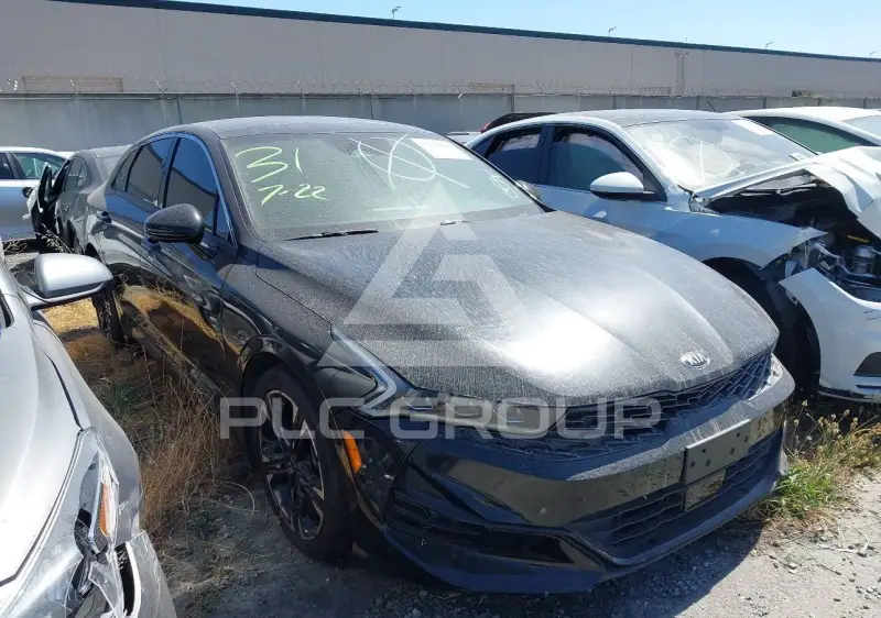 2021 KIA K5 фото