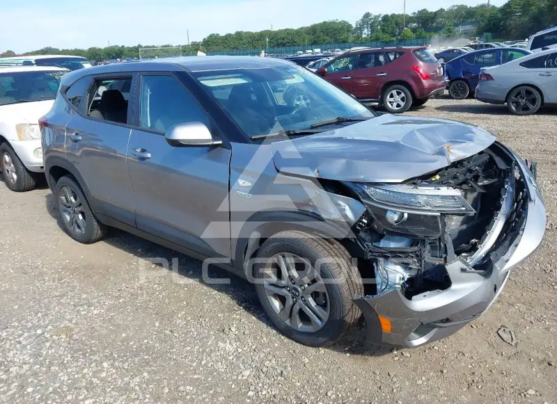 2021 KIA Seltos фото