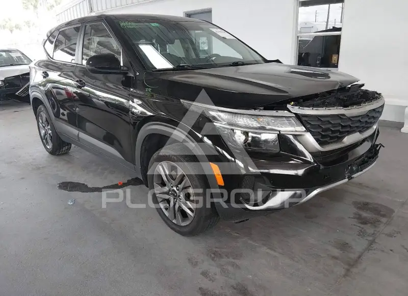 2021 KIA Seltos фото