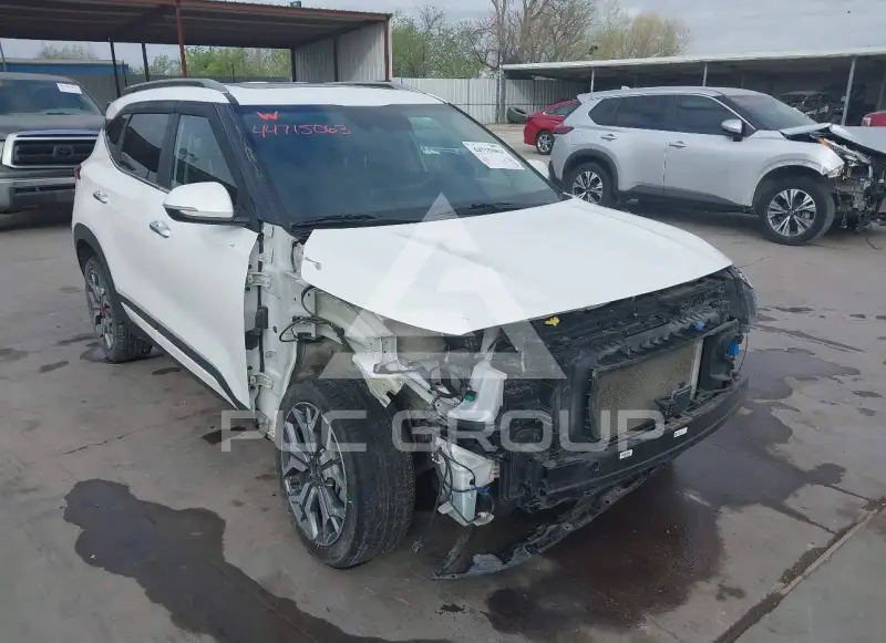 2021 KIA Seltos фото