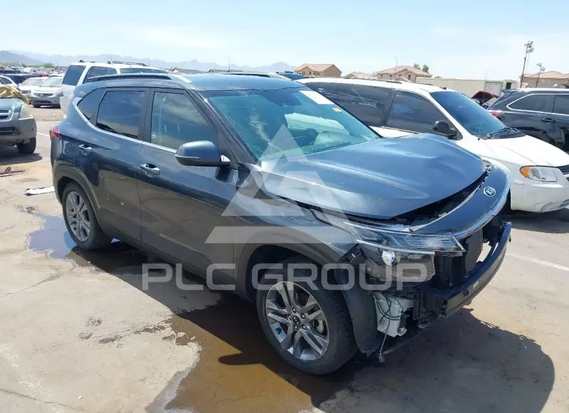 2021 KIA Seltos фото